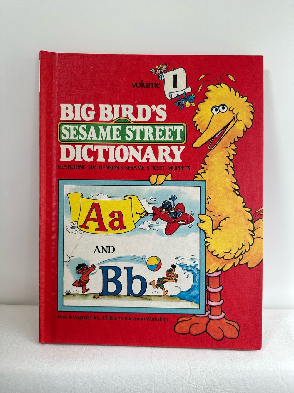 Vintage 80s Sesame Street Big Bird's Dictionary - Red with Yellow Big Bird Art